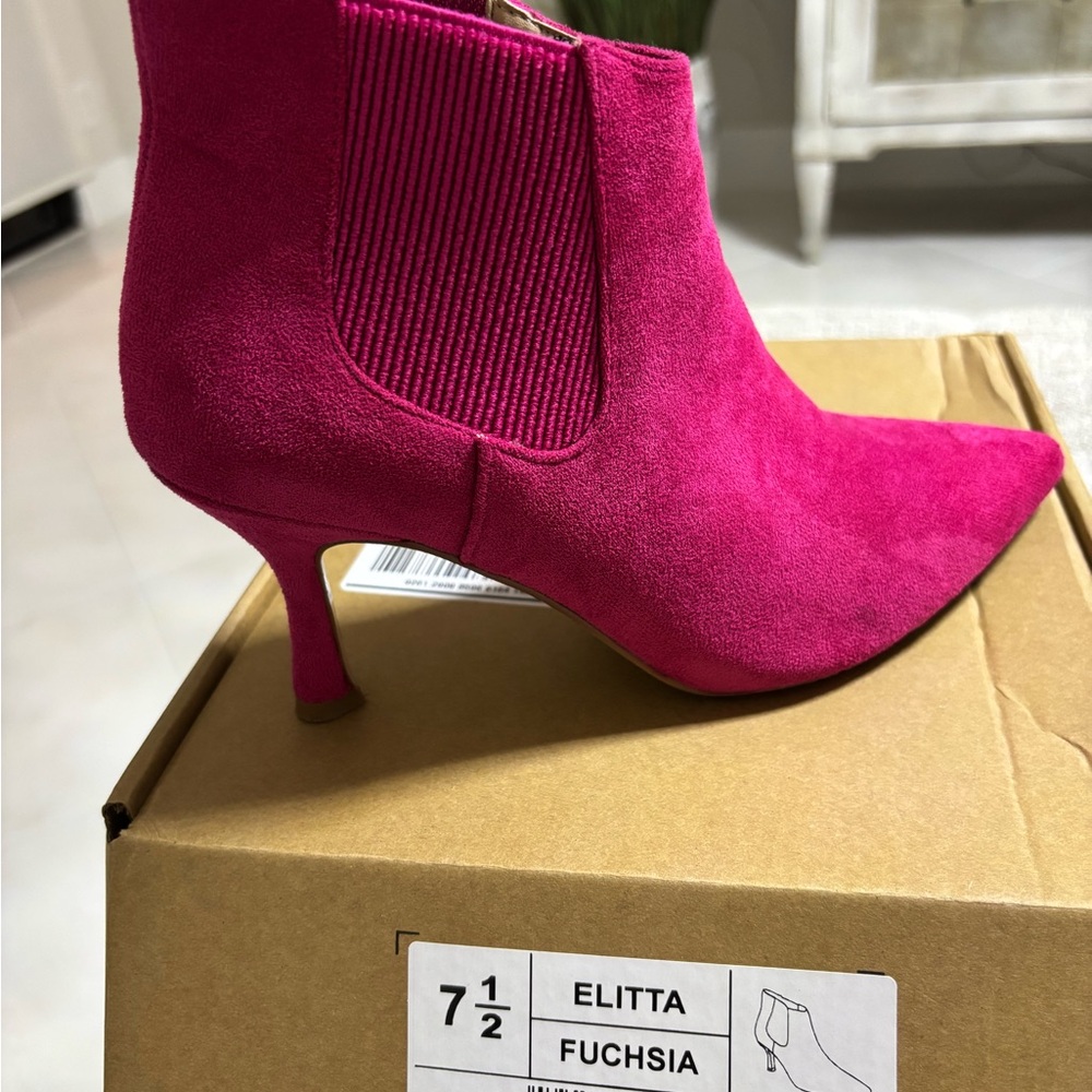 Fuchsia Women's Shoes